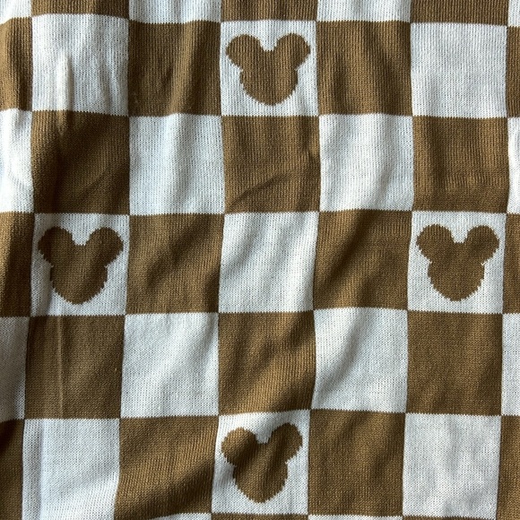 Disney Sweater Brown and White Checkered Mickey Mouse Cardigan Size Large - Picture 8 of 12